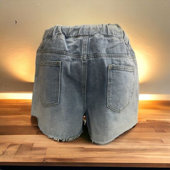 Wish List denim jean shorts,distressed pull on w/ draw string, light blue Size S - Picture 2 of 4